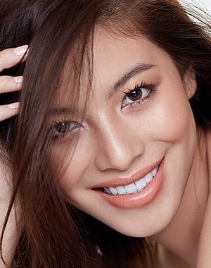 Mintra Warachoti / Luk Kaew