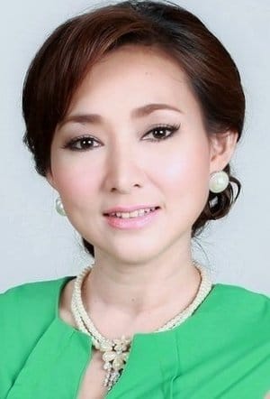 Khun Ying Khemika Warachoti